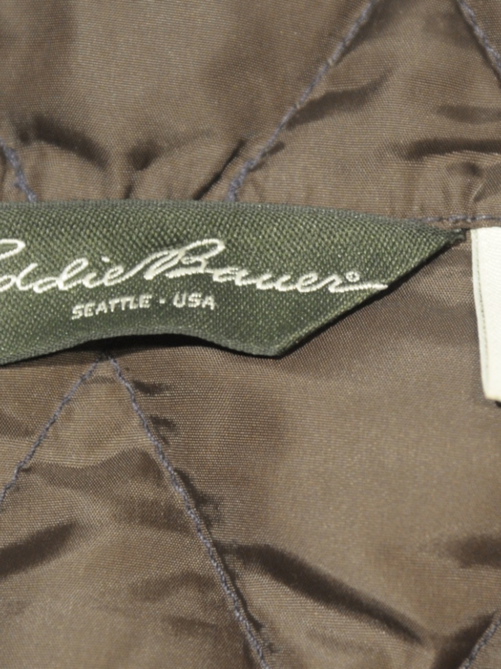 Eddie Bauer Women's Quilted Jacket - Picture 2 of 8